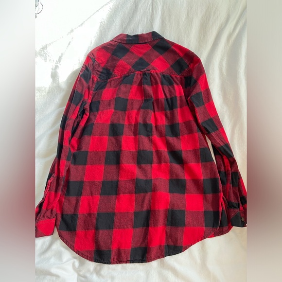 Sonoma brand, red/black buffalo check flannel button down shirt, size M - Picture 3 of 5